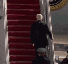 Click image for larger version  Name:	biden-fell-biden-falling.gif Views:	0 Size:	874.9 KB ID:	29889299